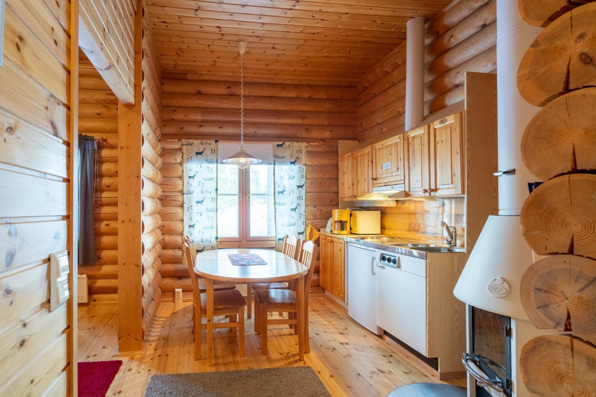 Fell Centre Kiilopaeae, Hotelli Niilanpaeae Saariselkä Exteriör bild