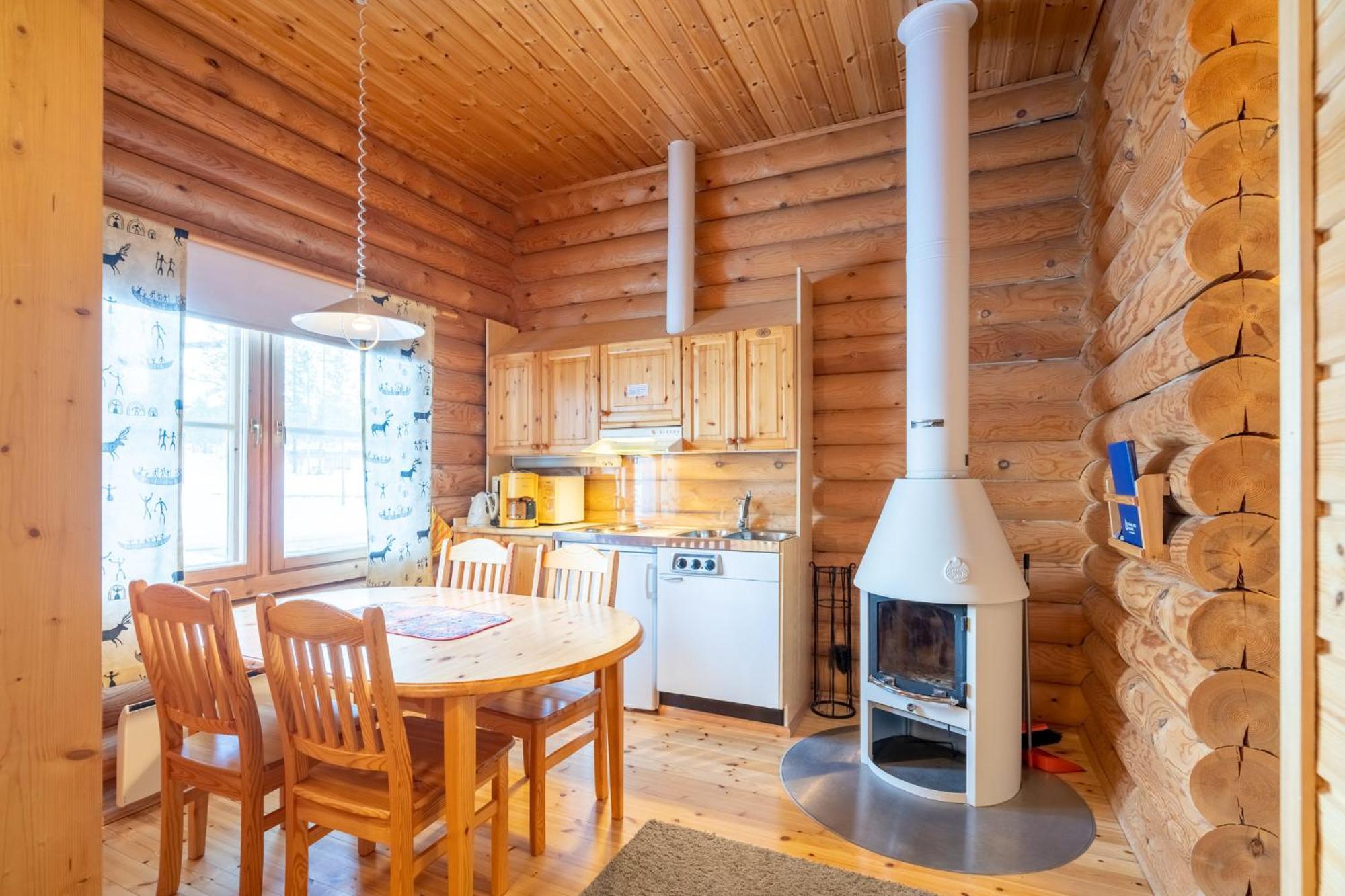 Fell Centre Kiilopaeae, Hotelli Niilanpaeae Saariselkä Exteriör bild