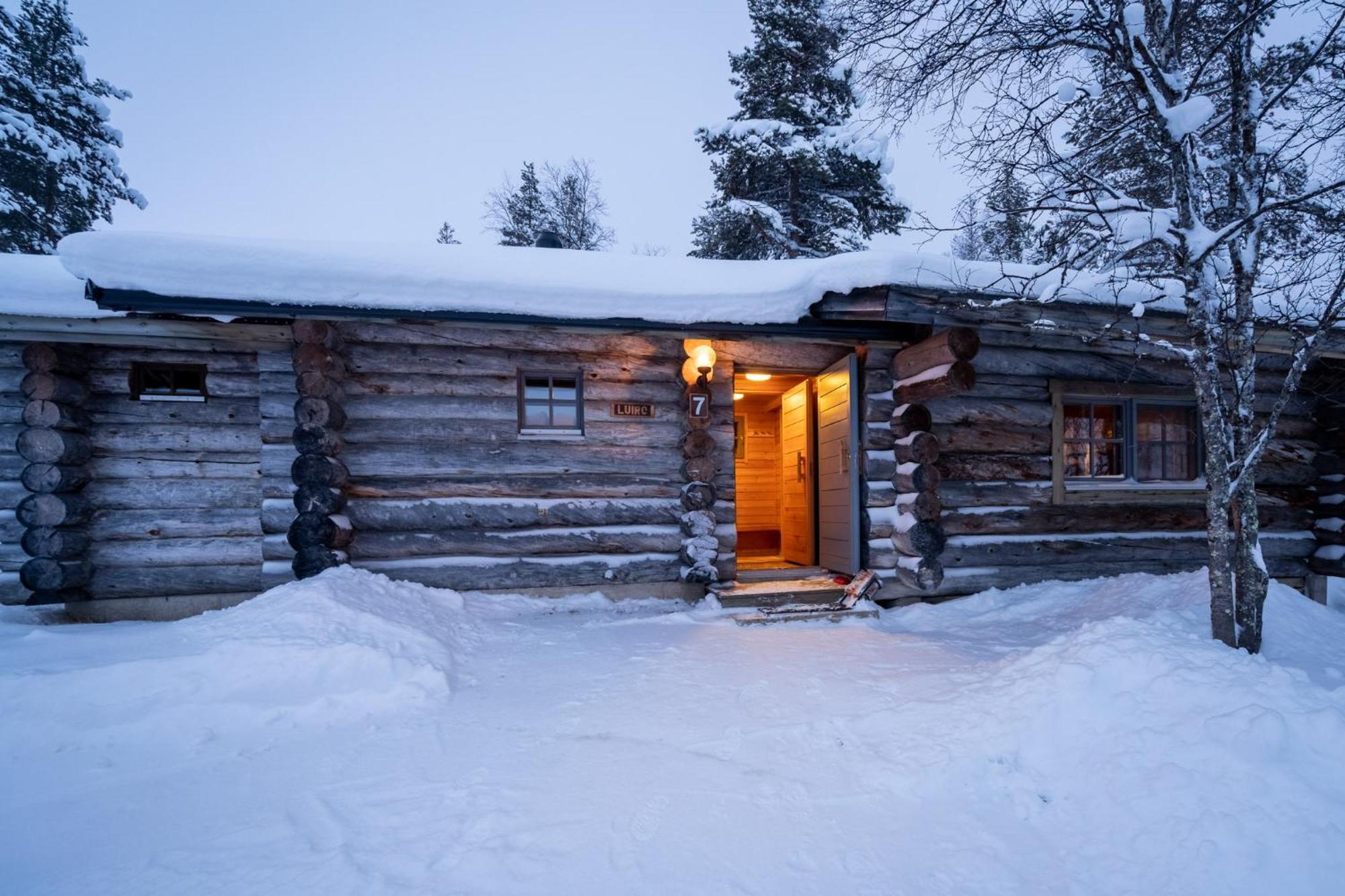 Fell Centre Kiilopaeae, Hotelli Niilanpaeae Saariselkä Exteriör bild