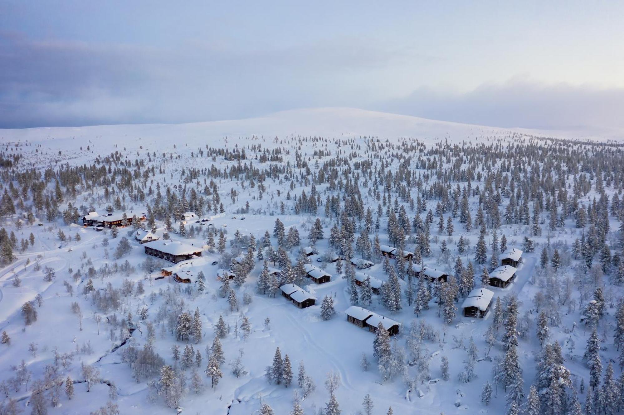 Fell Centre Kiilopaeae, Hotelli Niilanpaeae Saariselkä Exteriör bild