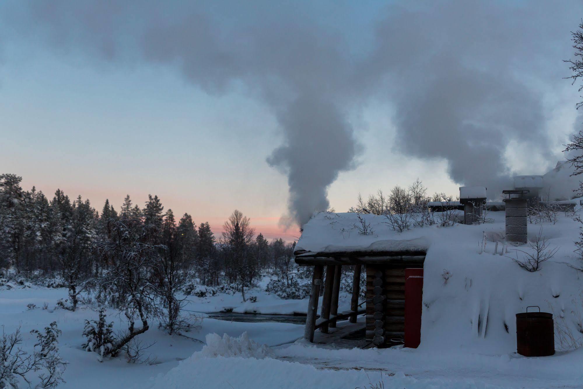Fell Centre Kiilopaeae, Hotelli Niilanpaeae Saariselkä Exteriör bild